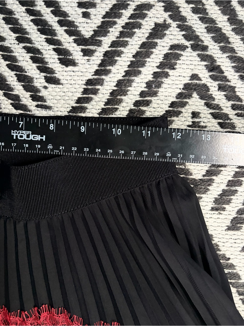 Alice + Olivia Romona Pleated Maxi Skirt Sz 4 Rainbow Lace Panel Black Mesh Long - Picture 12 of 16